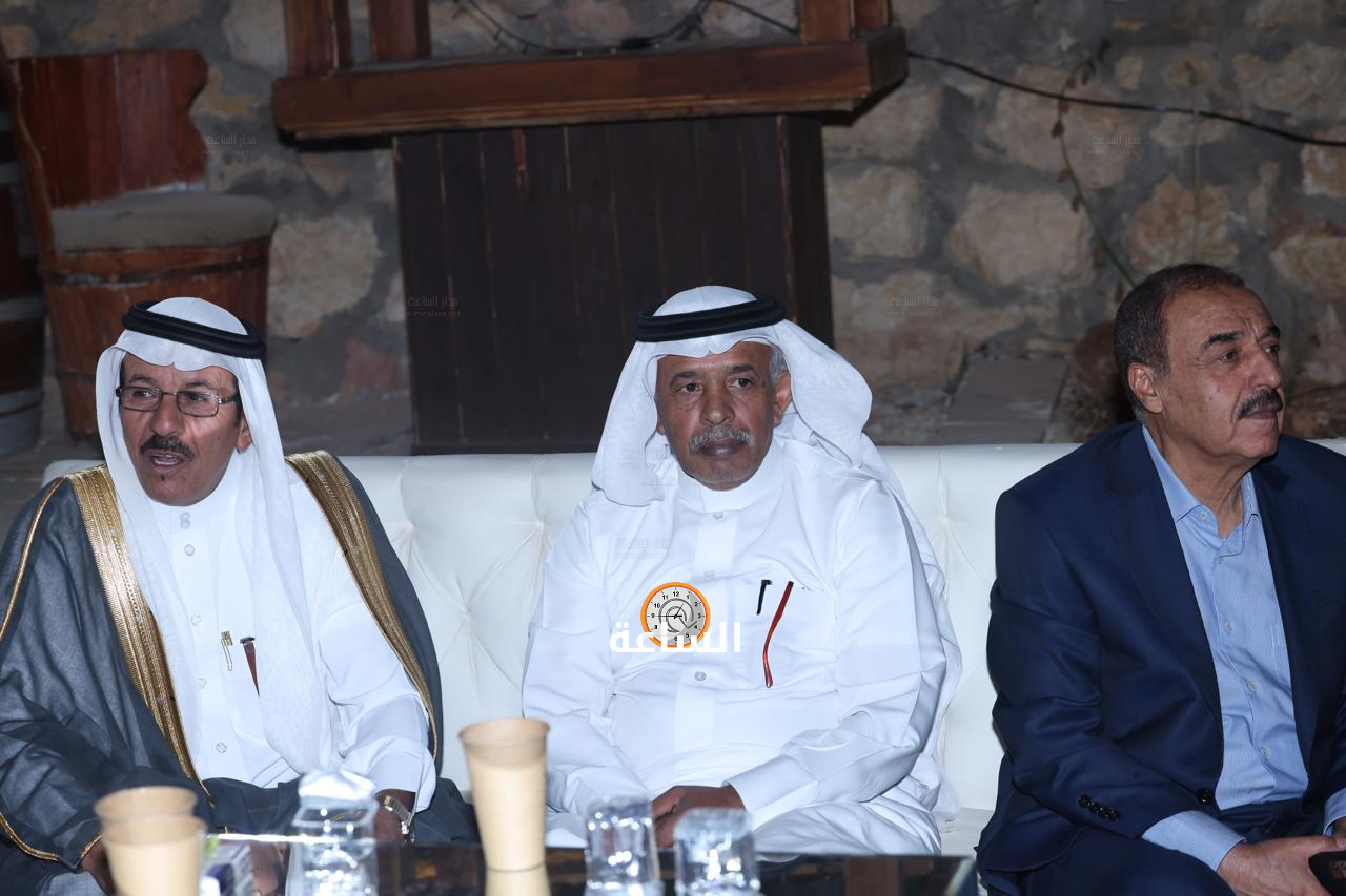 Madar Al-Saa Images 0.1381187174971813