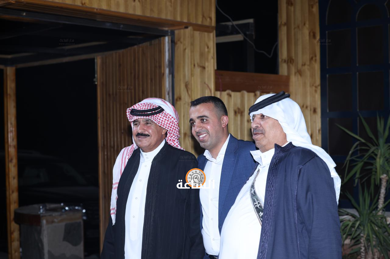 Madar Al-Saa Images 0.11508515569384681