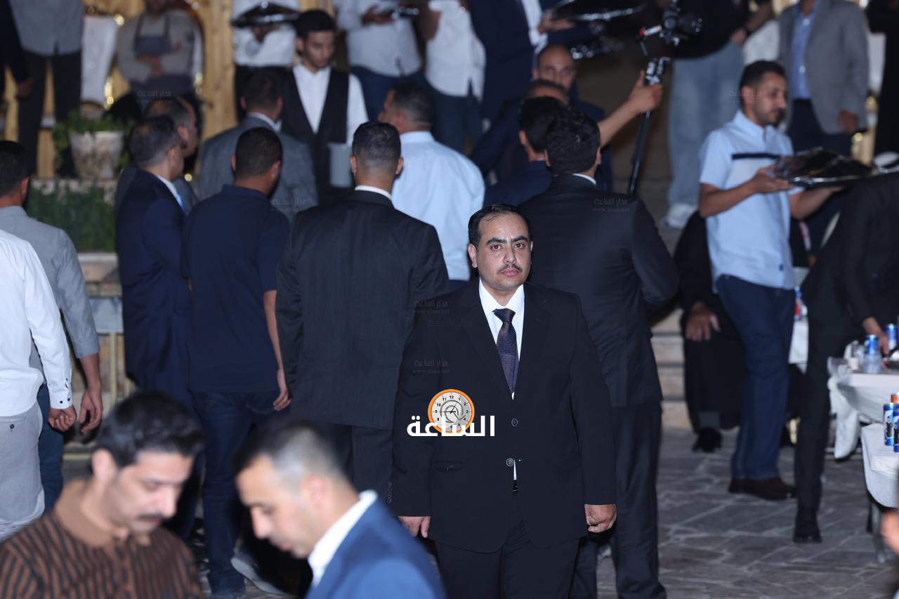 Madar Al-Saa Images 0.9094316961954081