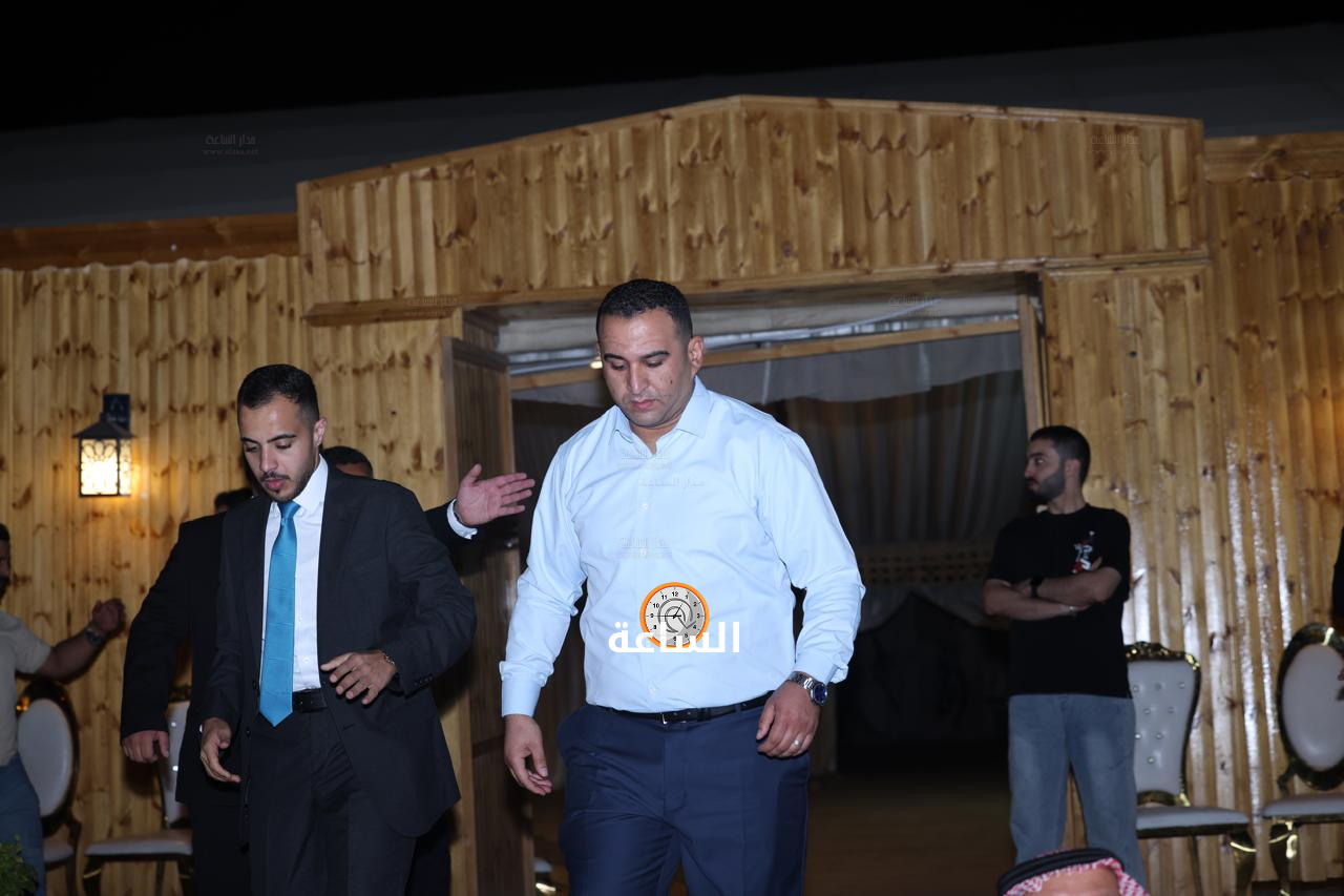 Madar Al-Saa Images 0.8358839395080865