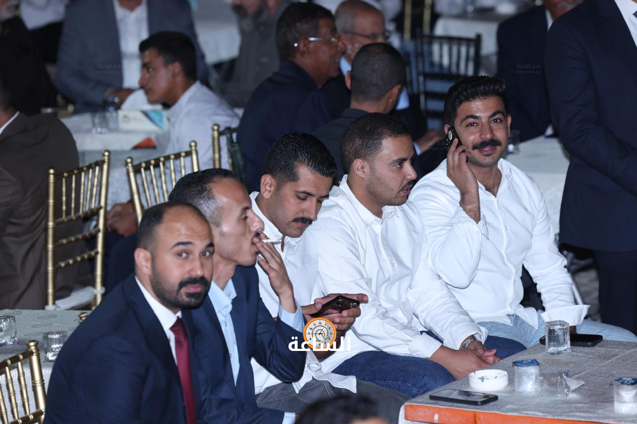 Madar Al-Saa Images 0.390002663619994