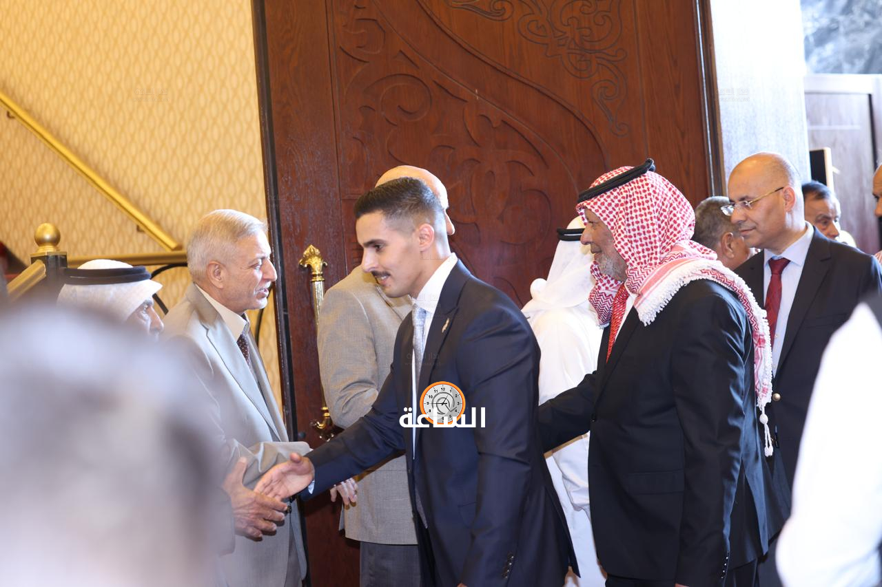 Madar Al-Saa Images 0.017084068640798367