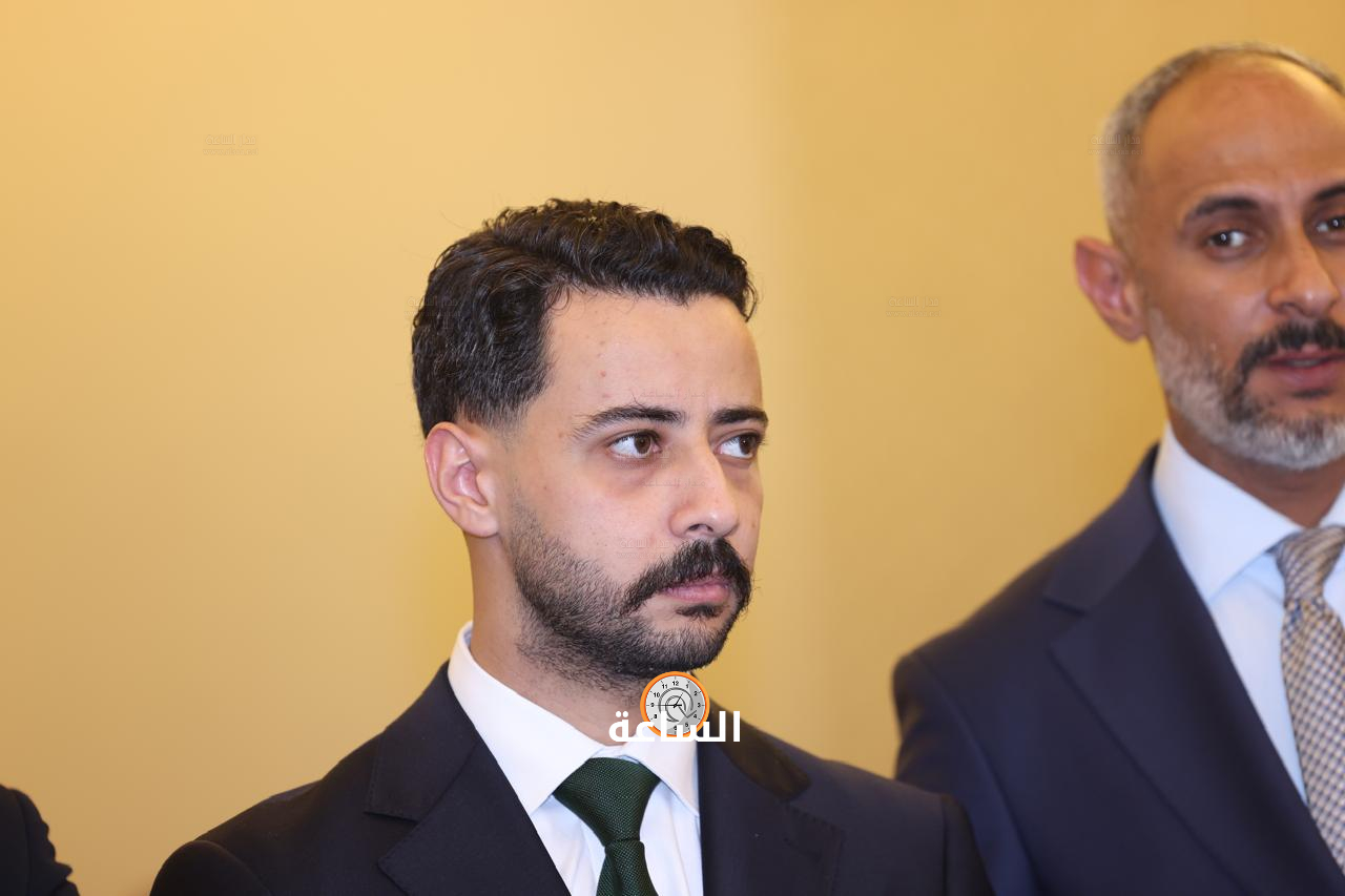 Madar Al-Saa Images 0.03684658514703809