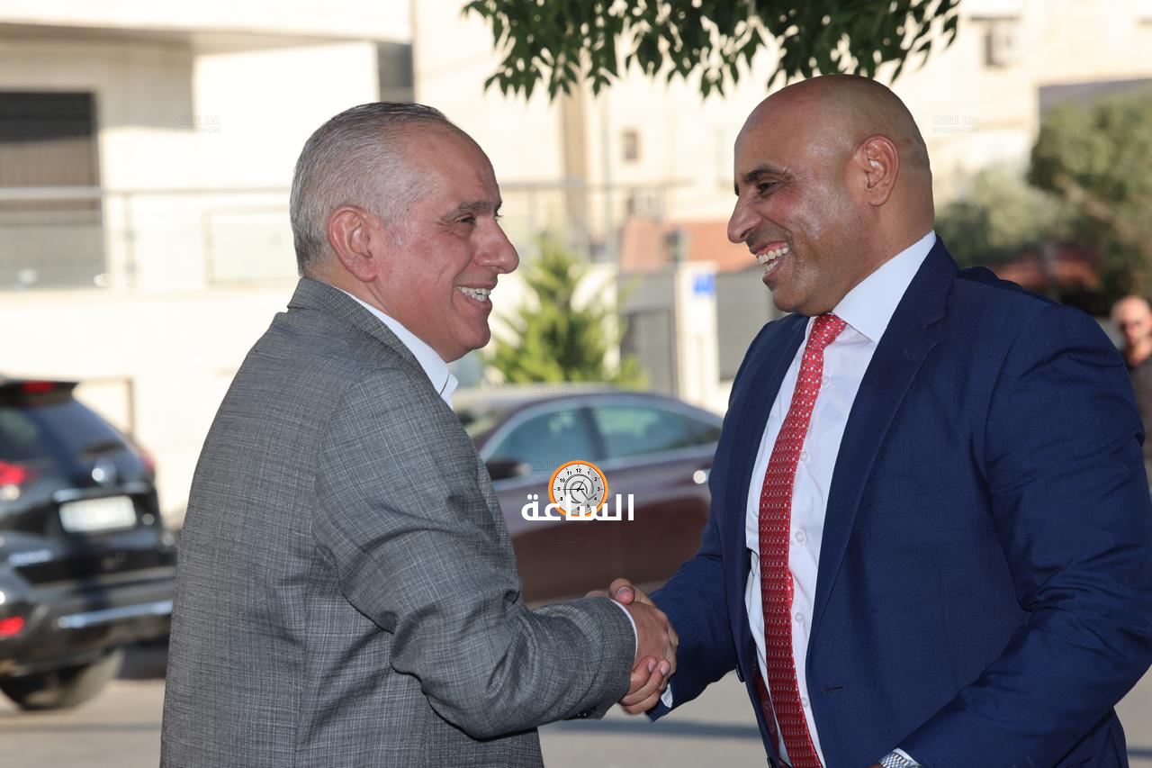 Madar Al-Saa Images 0.12221359322578051