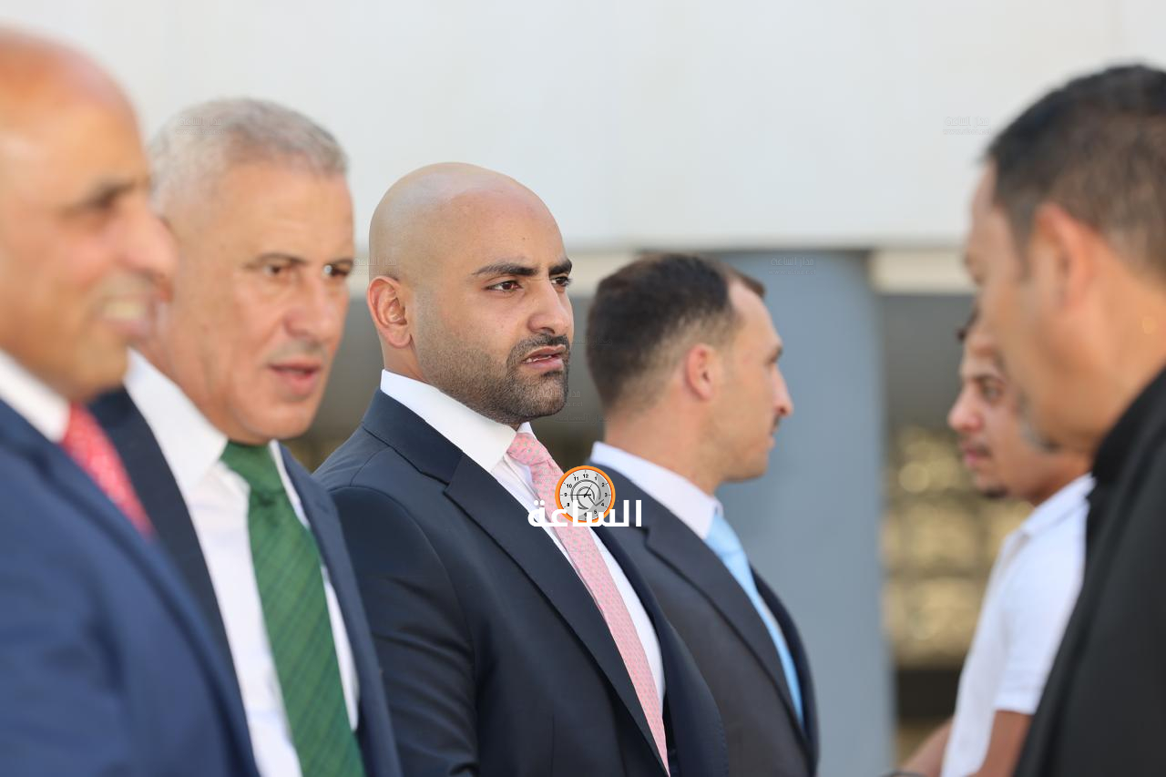 Madar Al-Saa Images 0.6844283265963167