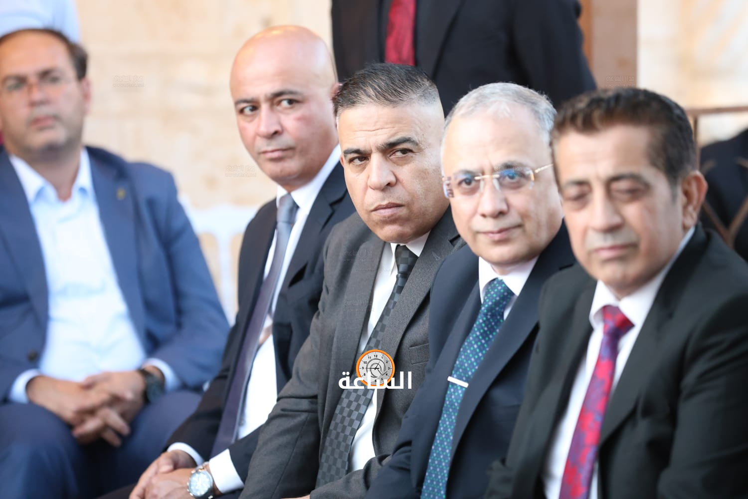 Madar Al-Saa Images 0.0877292289089816