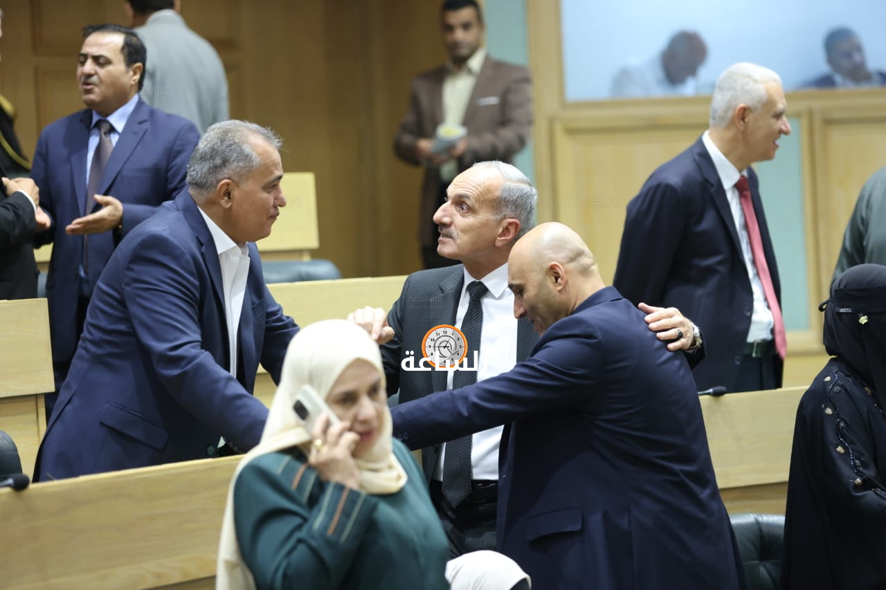 Madar Al-Saa Images 0.8951543766561011