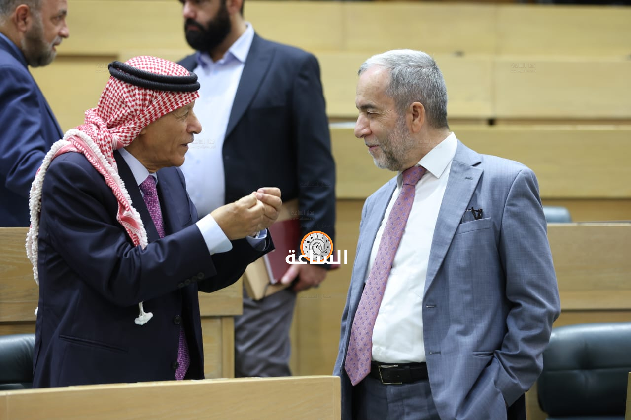 Madar Al-Saa Images 0.5981895443434622
