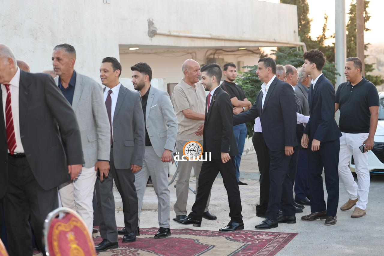Madar Al-Saa Images 0.3904532504035769