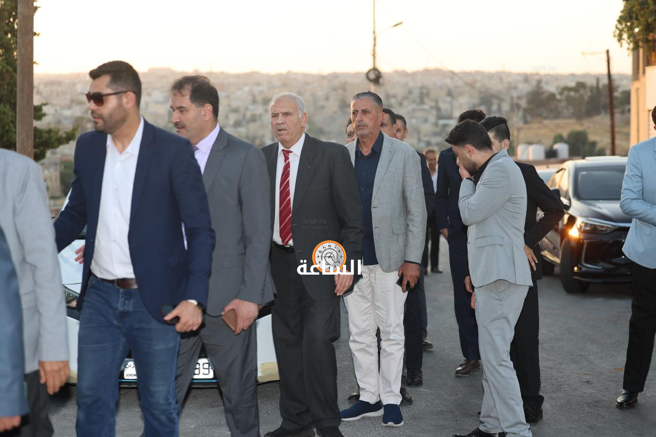 Madar Al-Saa Images 0.014697822654689219