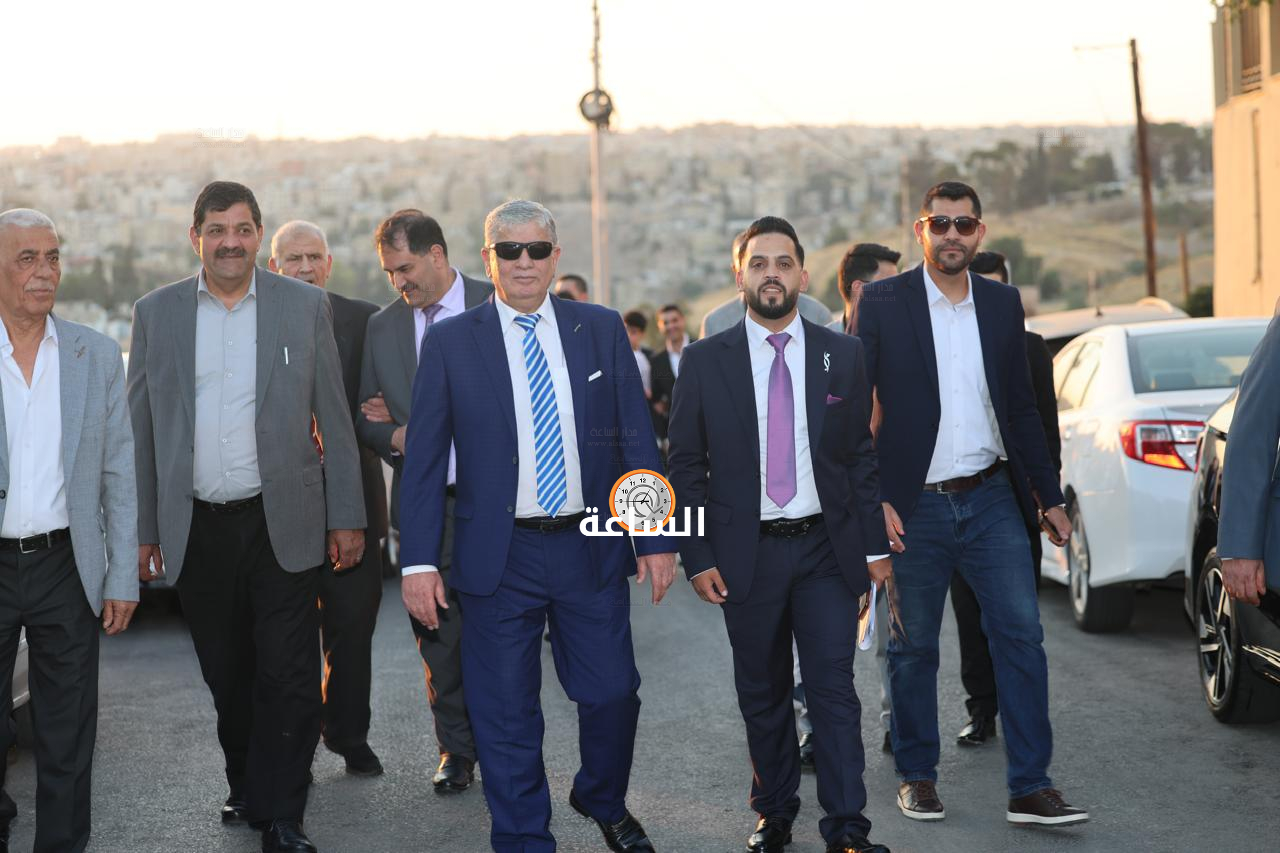 Madar Al-Saa Images 0.7203458887599264