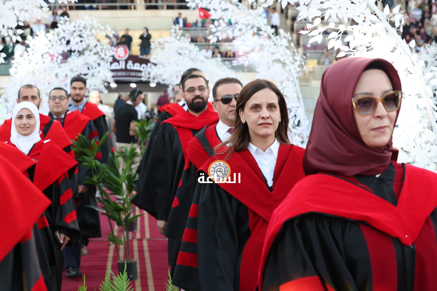 Madar Al-Saa Images 0.8556060525031074