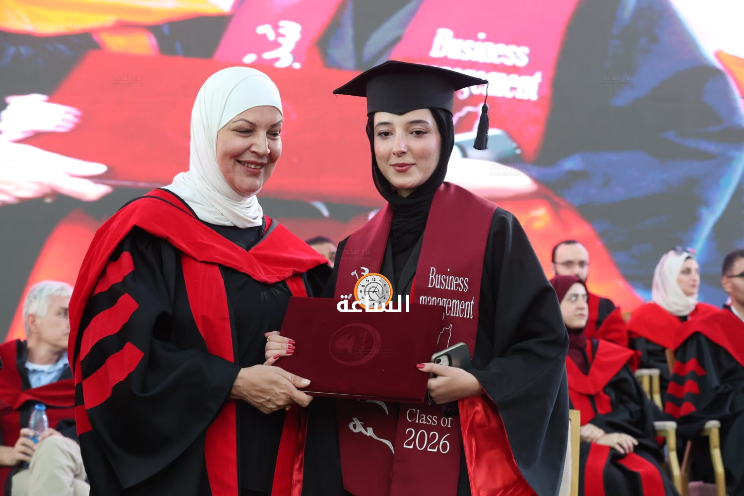 Madar Al-Saa Images 0.435044323188314
