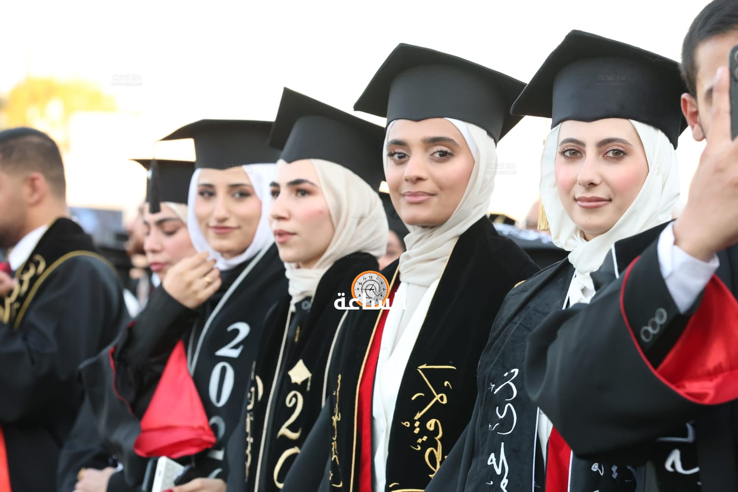 Madar Al-Saa Images 0.6110915629313319