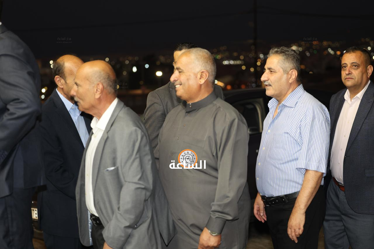 Madar Al-Saa Images 0.8712729162977584