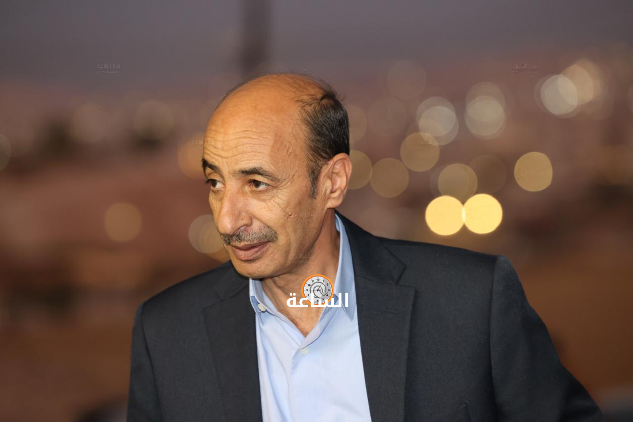 Madar Al-Saa Images 0.10850573499011051