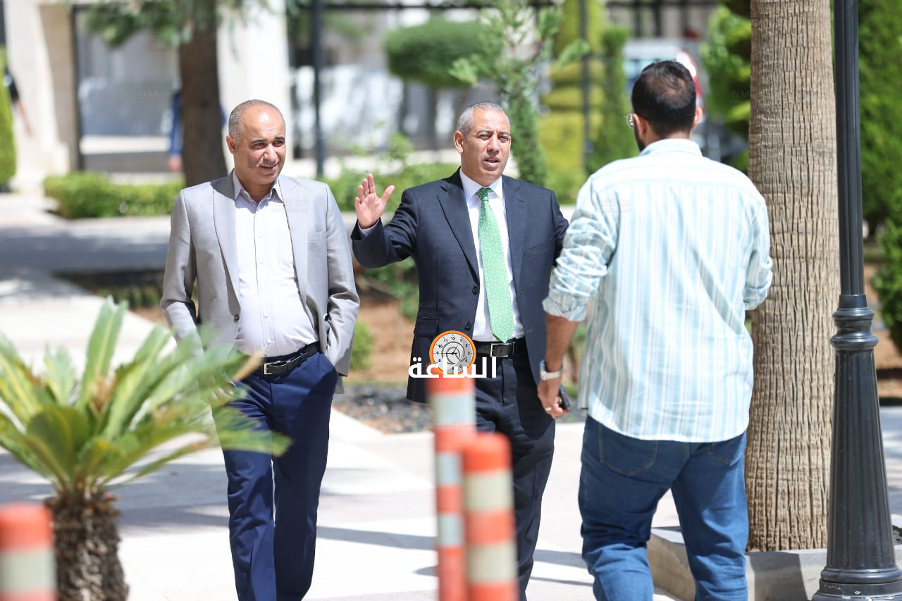 Madar Al-Saa Images 0.4555477952015058