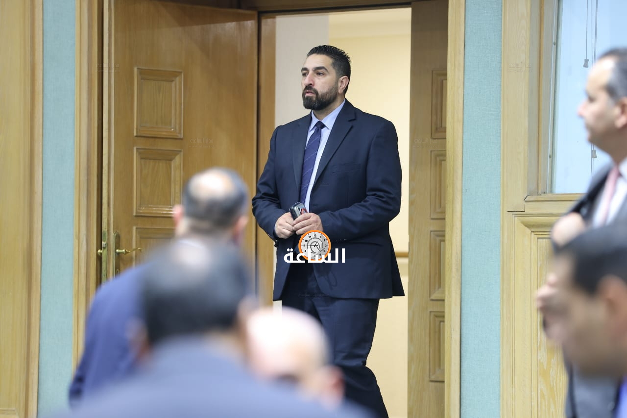 Madar Al-Saa Images 0.7281633706064522