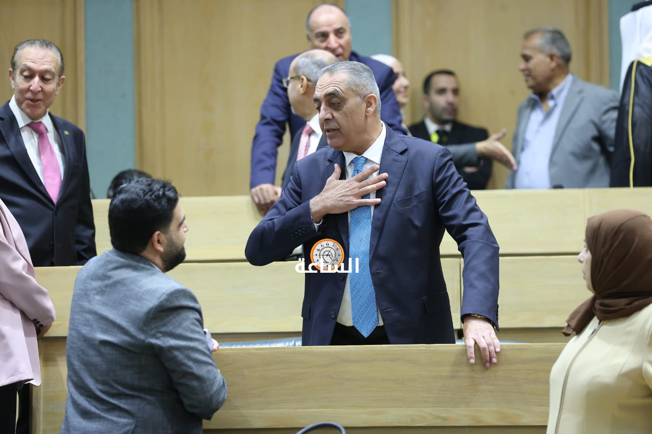 Madar Al-Saa Images 0.16890025650950236