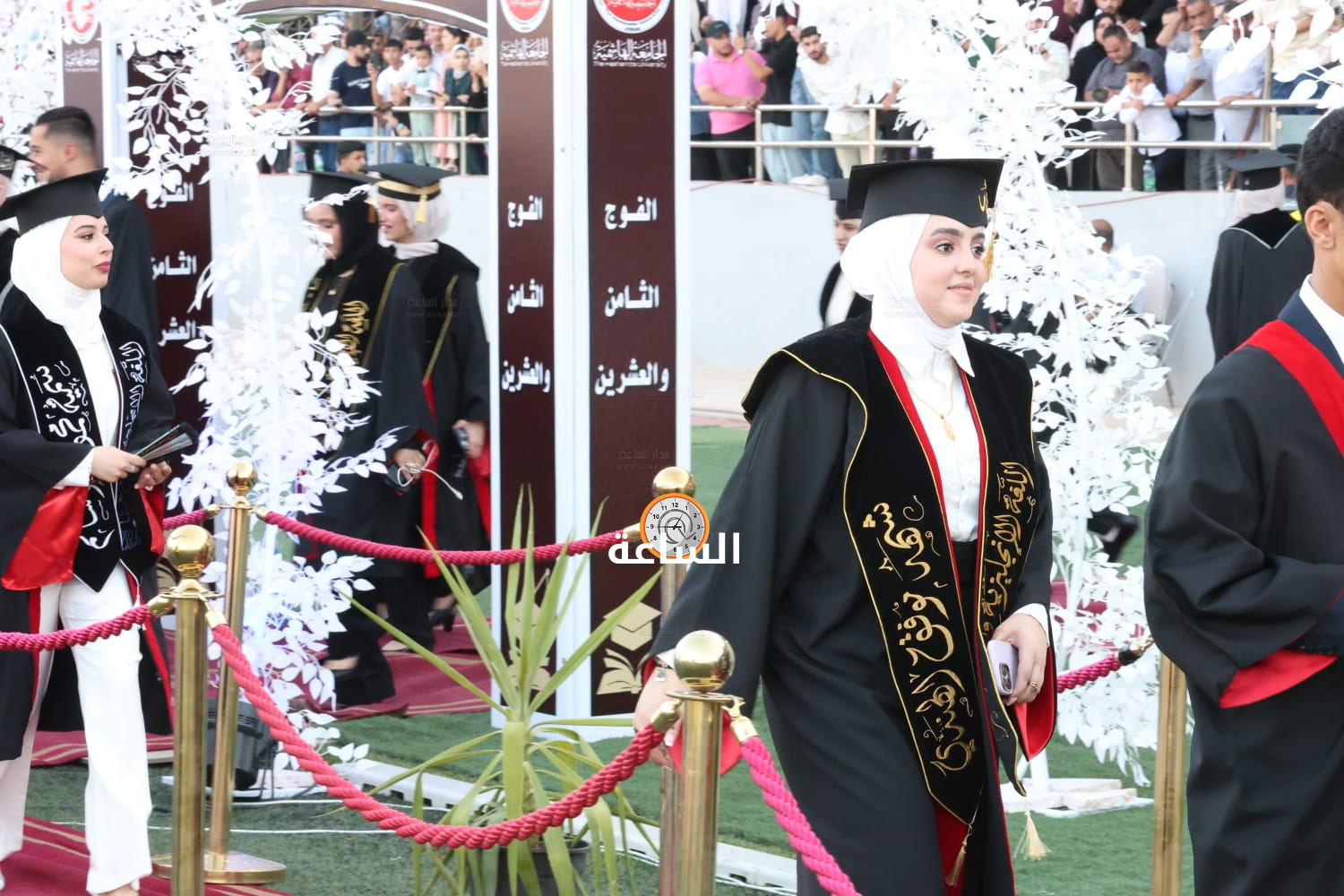 Madar Al-Saa Images 0.995373672805084