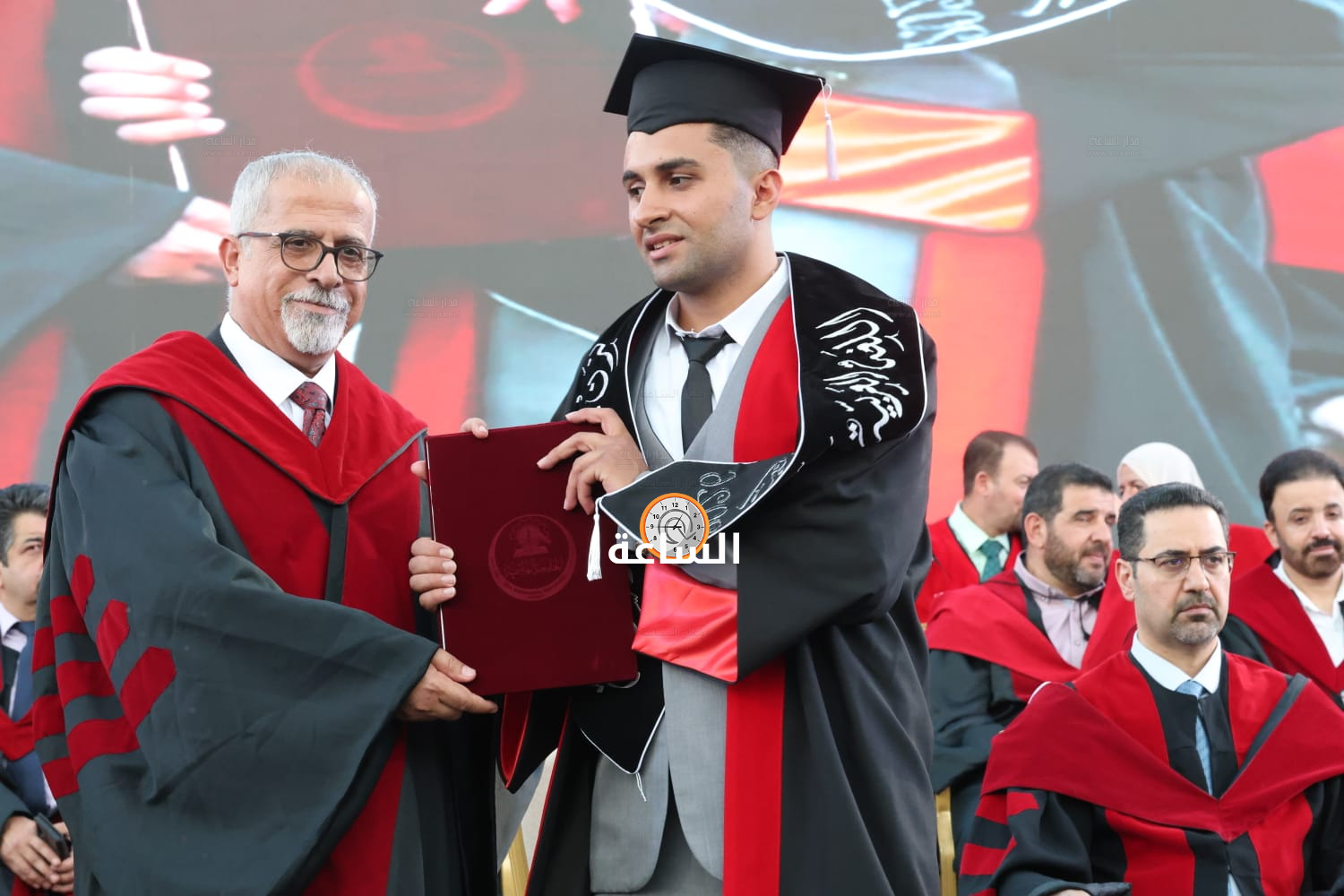 Madar Al-Saa Images 0.2728905157286906