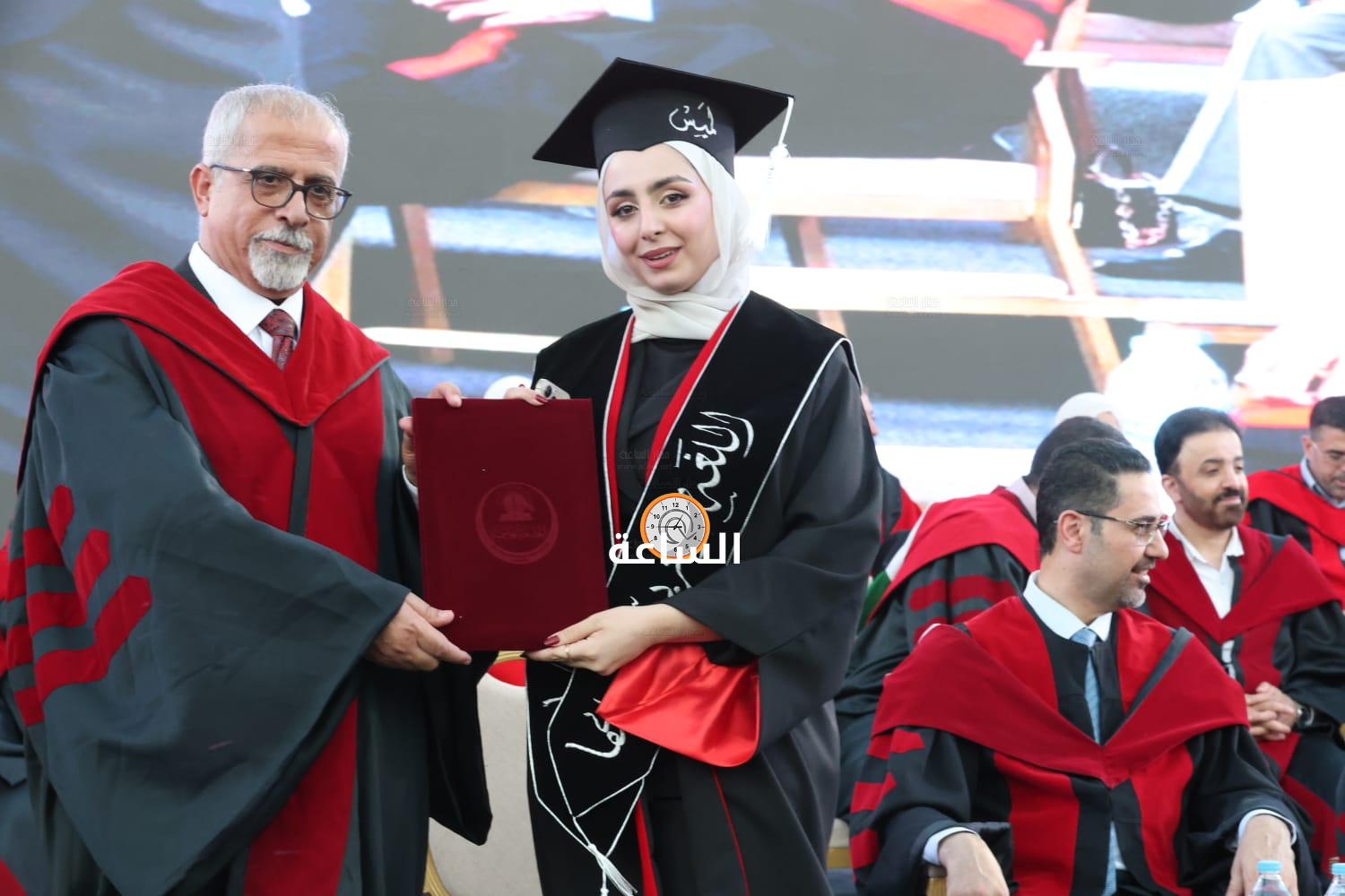 Madar Al-Saa Images 0.7473331374421147