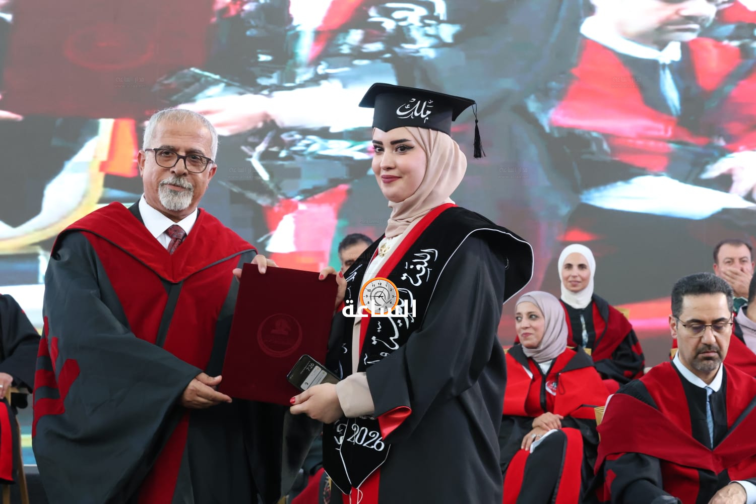 Madar Al-Saa Images 0.153181635911517