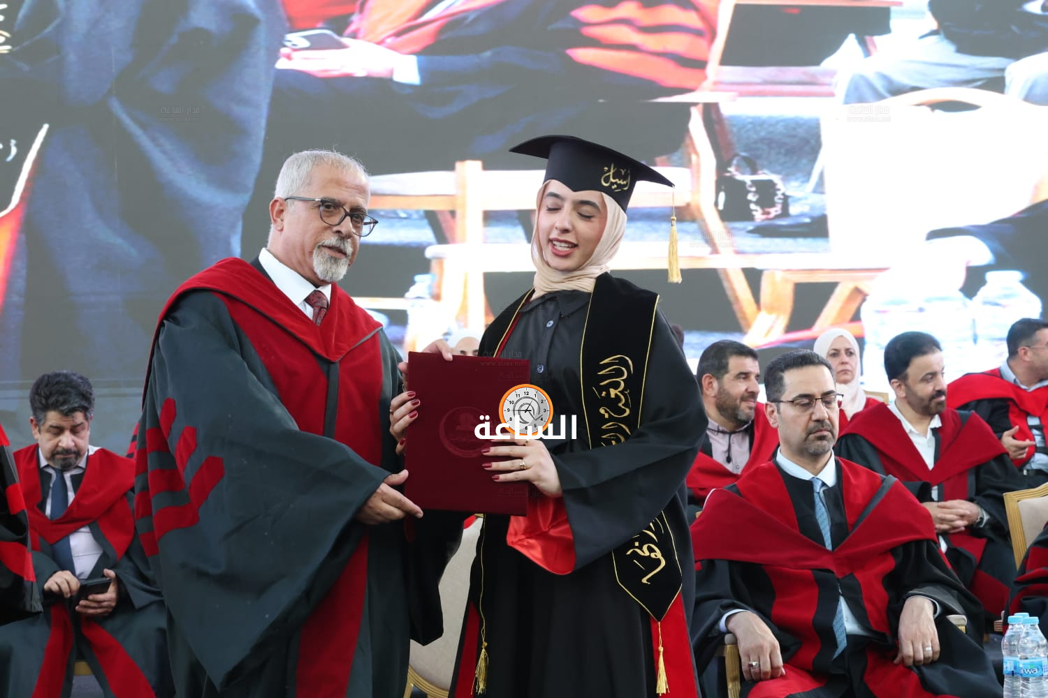 Madar Al-Saa Images 0.9710958684008872