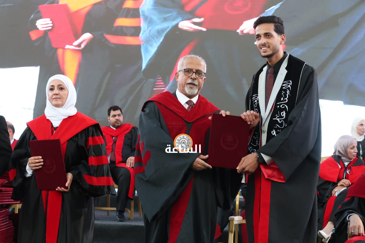 Madar Al-Saa Images 0.5156439644545949