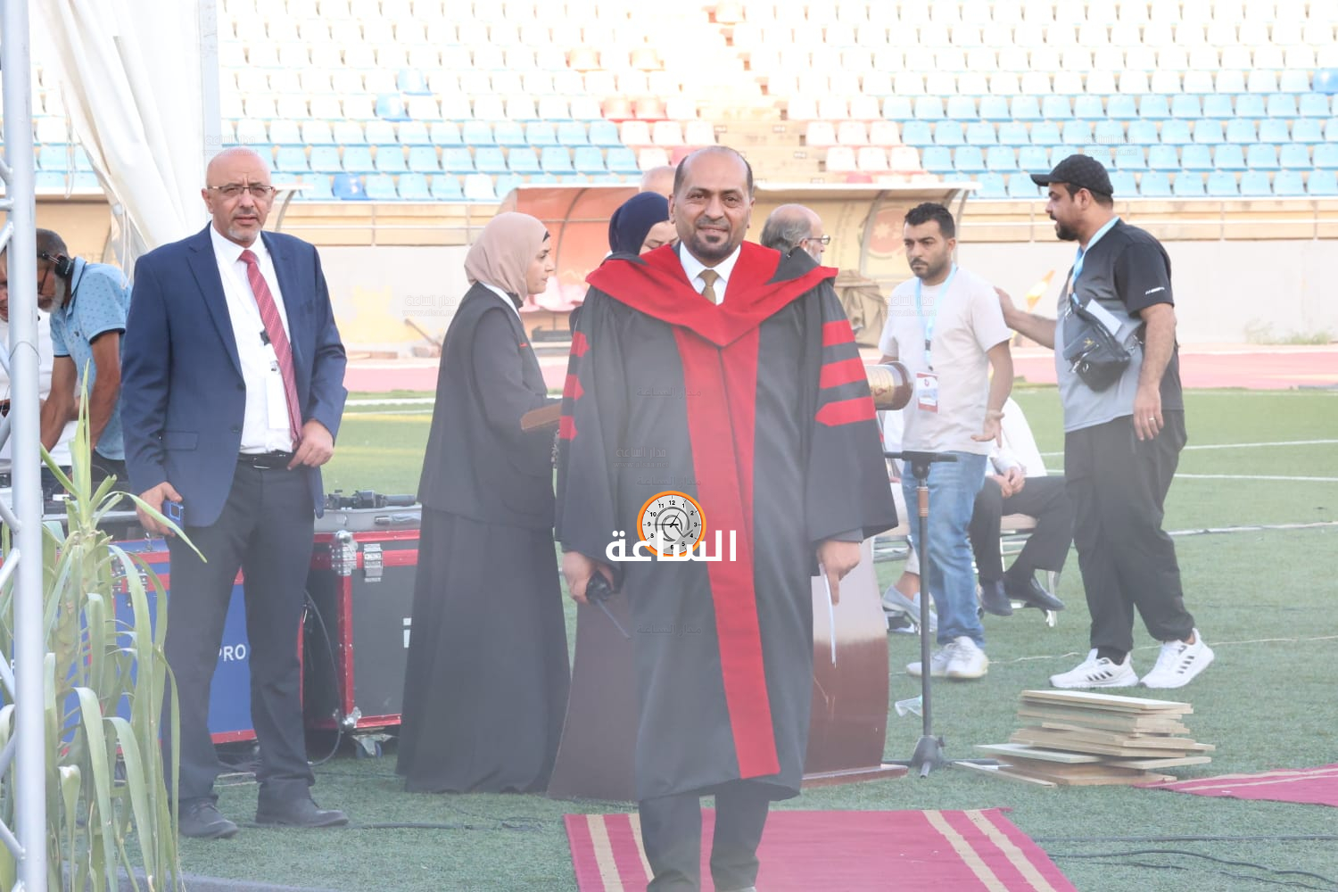 Madar Al-Saa Images 0.9052957398154365