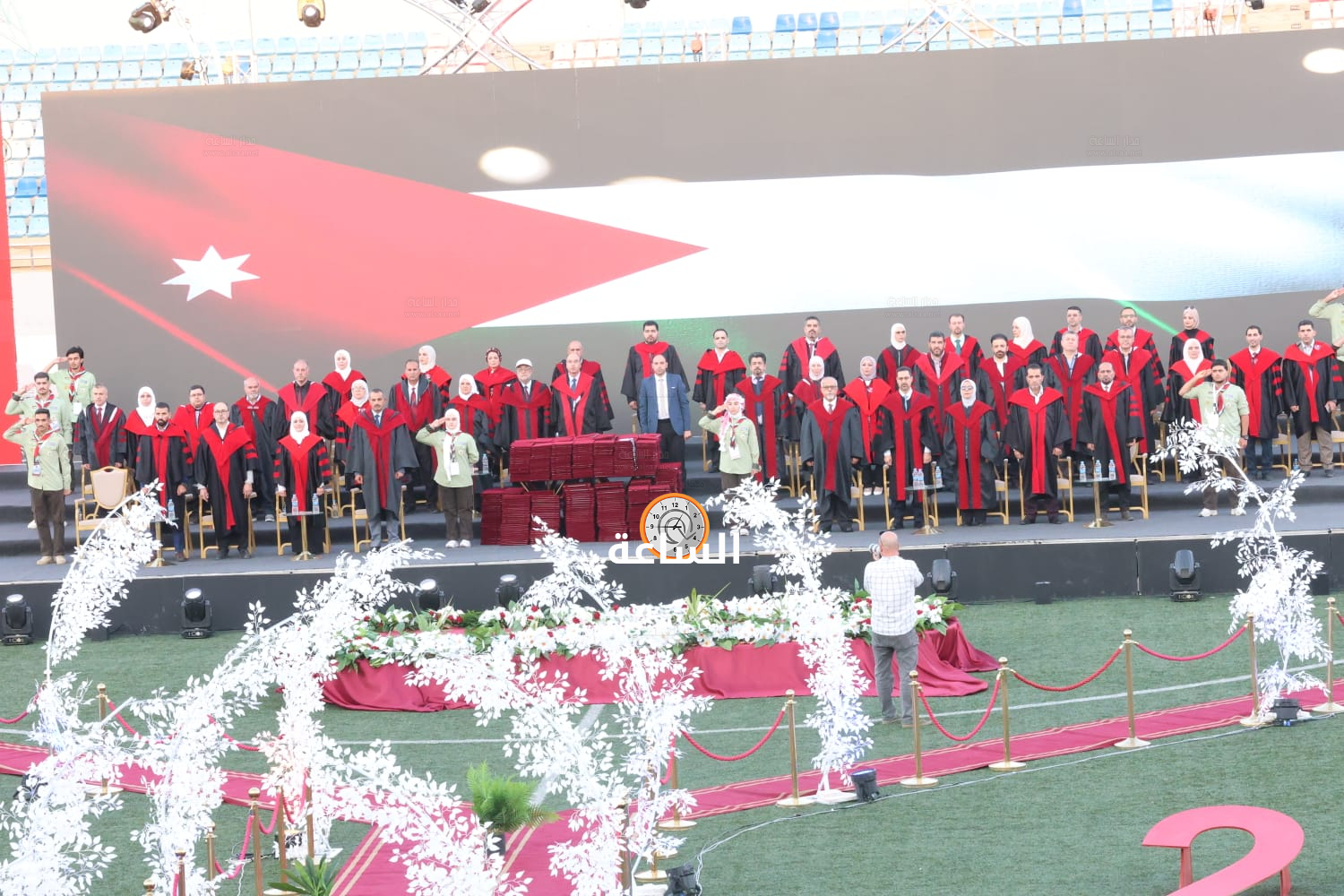 Madar Al-Saa Images 0.7573161737675433