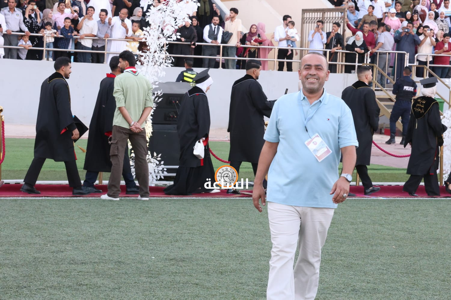 Madar Al-Saa Images 0.011672727596750643