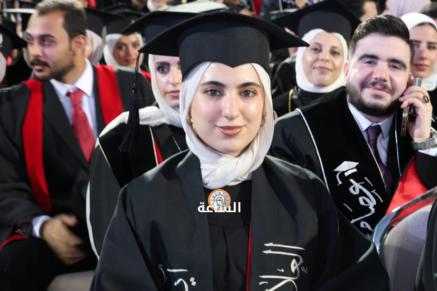 Madar Al-Saa Images 0.37285407547465377