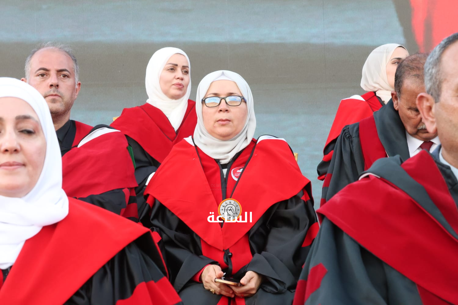 Madar Al-Saa Images 0.7810412423729439