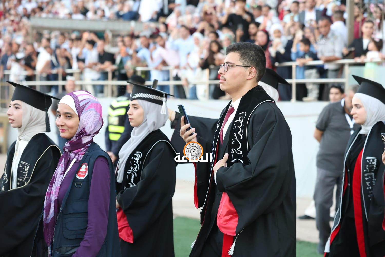 Madar Al-Saa Images 0.876996555521186