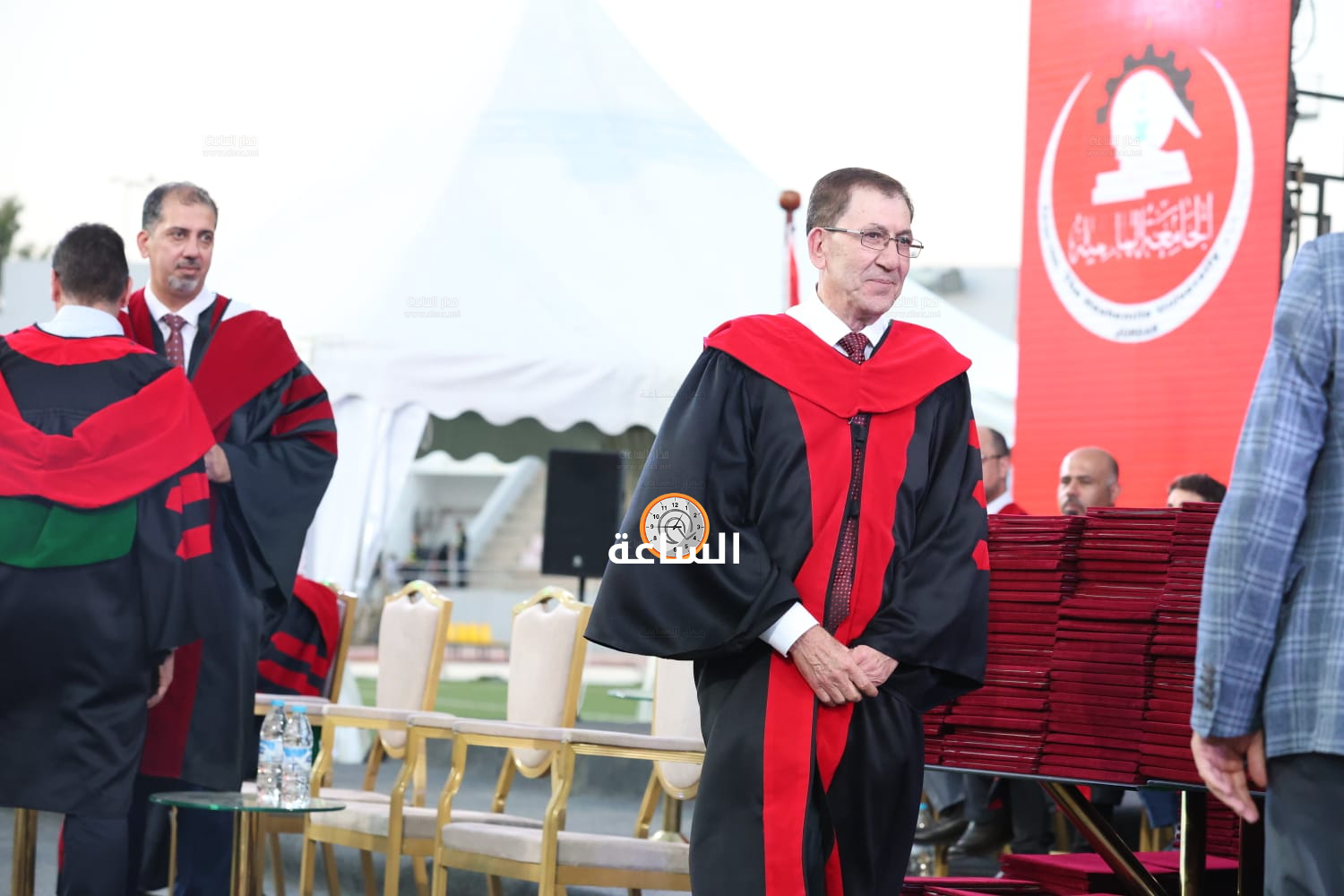 Madar Al-Saa Images 0.3788796187403096
