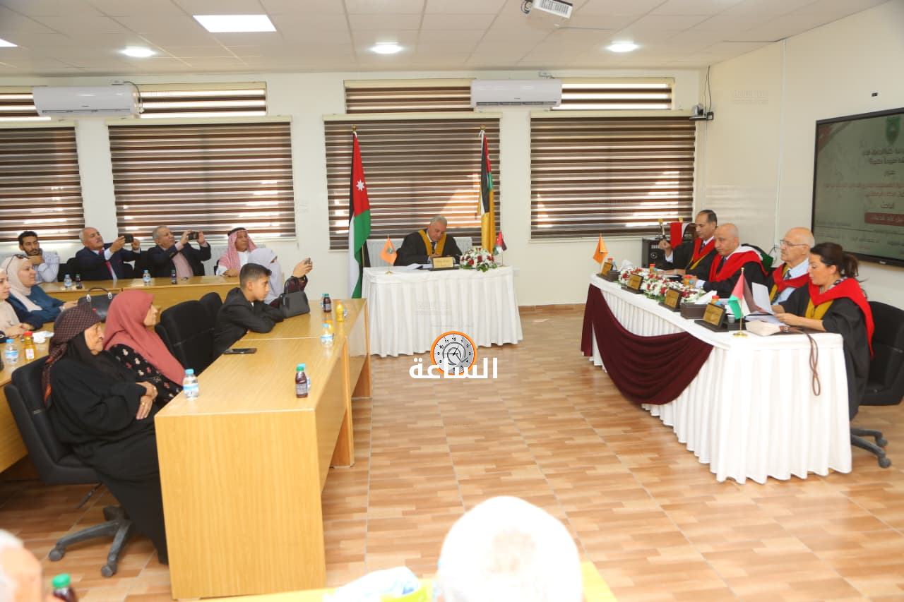 Madar Al-Saa Images 0.8164706880951959