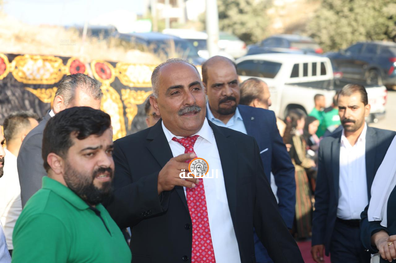 Madar Al-Saa Images 0.40423715211652833