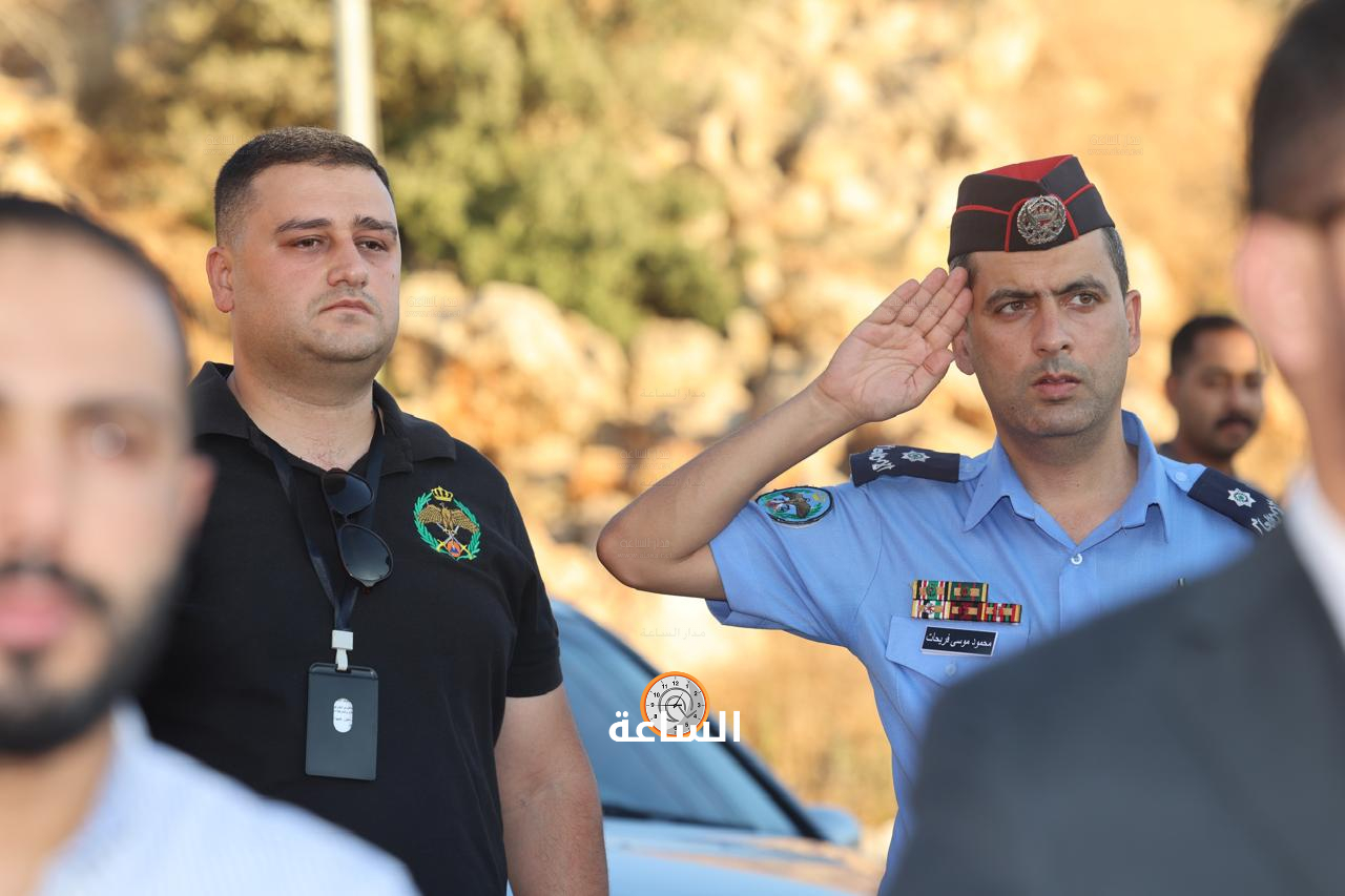Madar Al-Saa Images 0.1589337557662519
