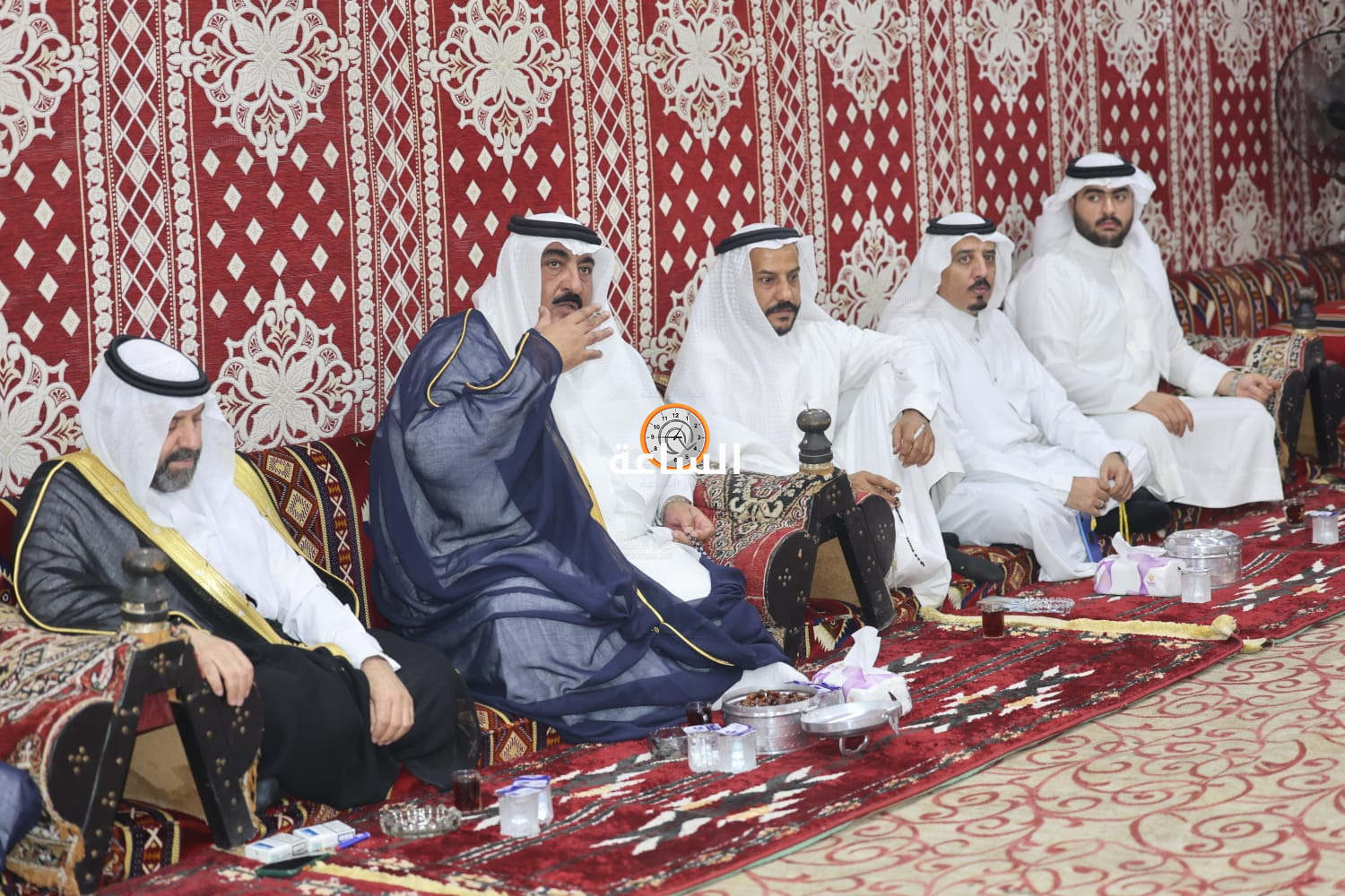 Madar Al-Saa Images 0.18109363133863