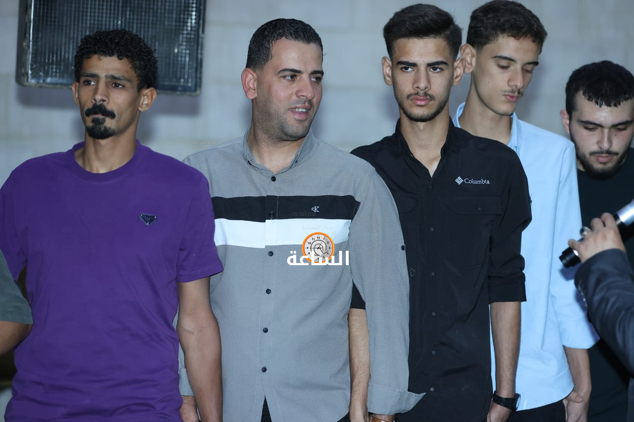 Madar Al-Saa Images 0.0520715939214379
