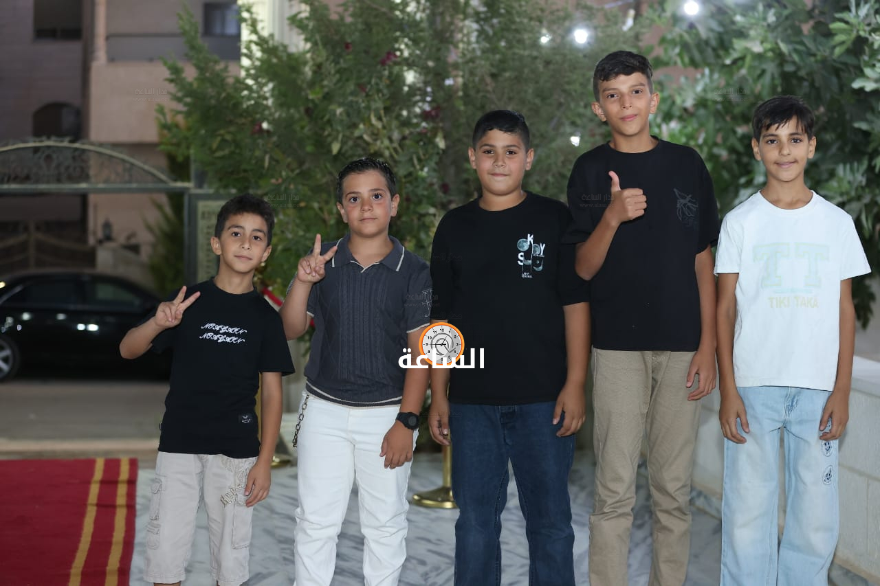 Madar Al-Saa Images 0.1315209665014172