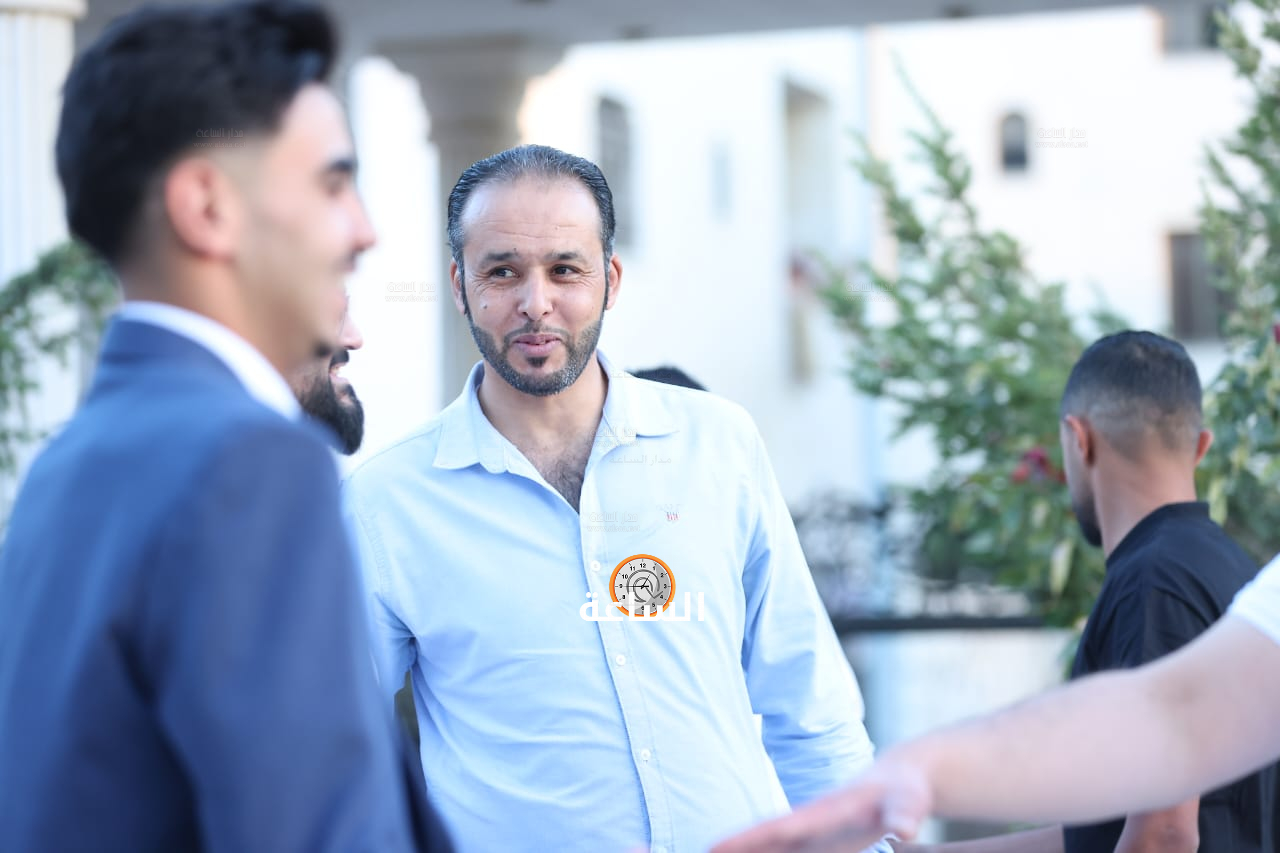 Madar Al-Saa Images 0.9879194559437787
