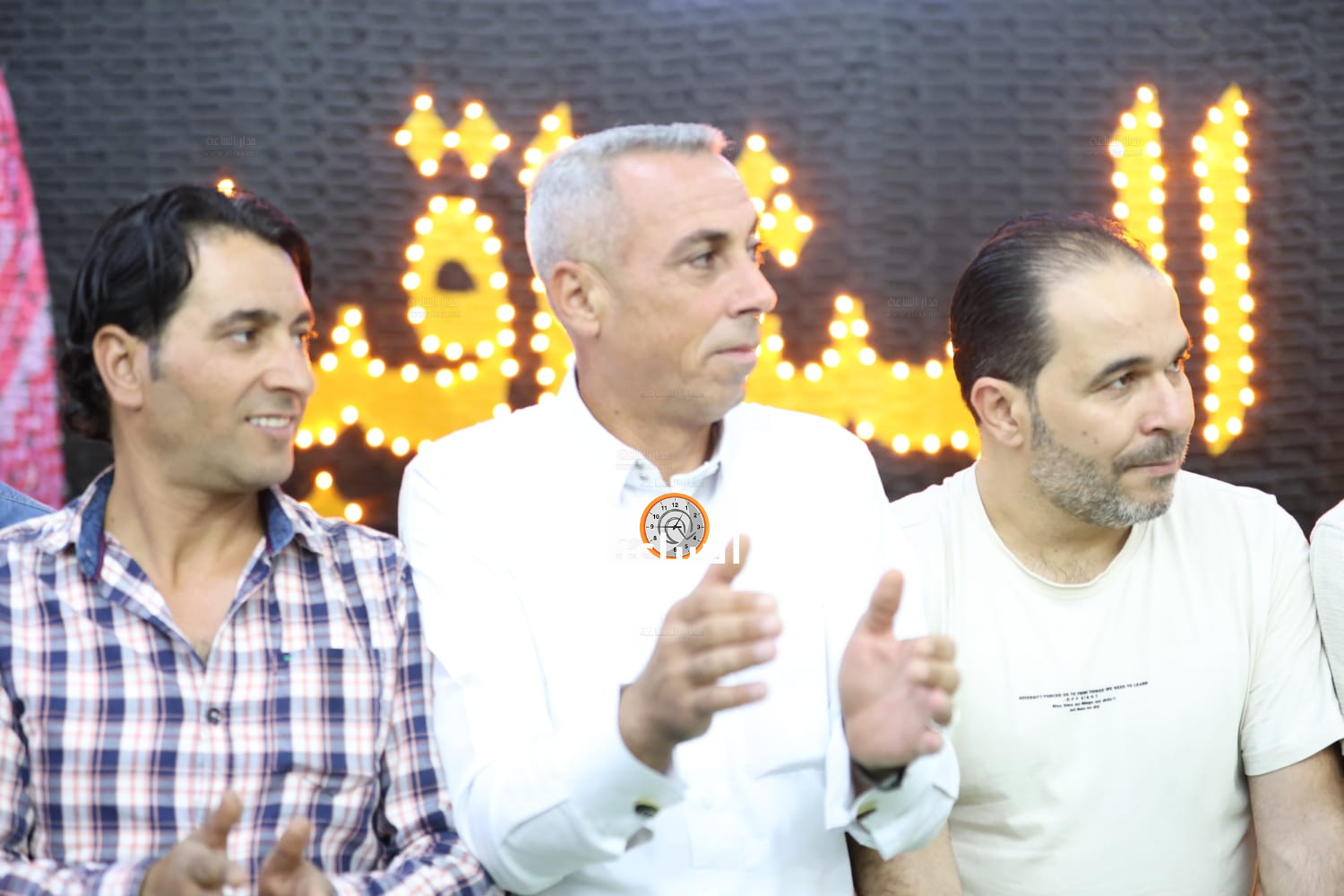 Madar Al-Saa Images 0.32990106128854946