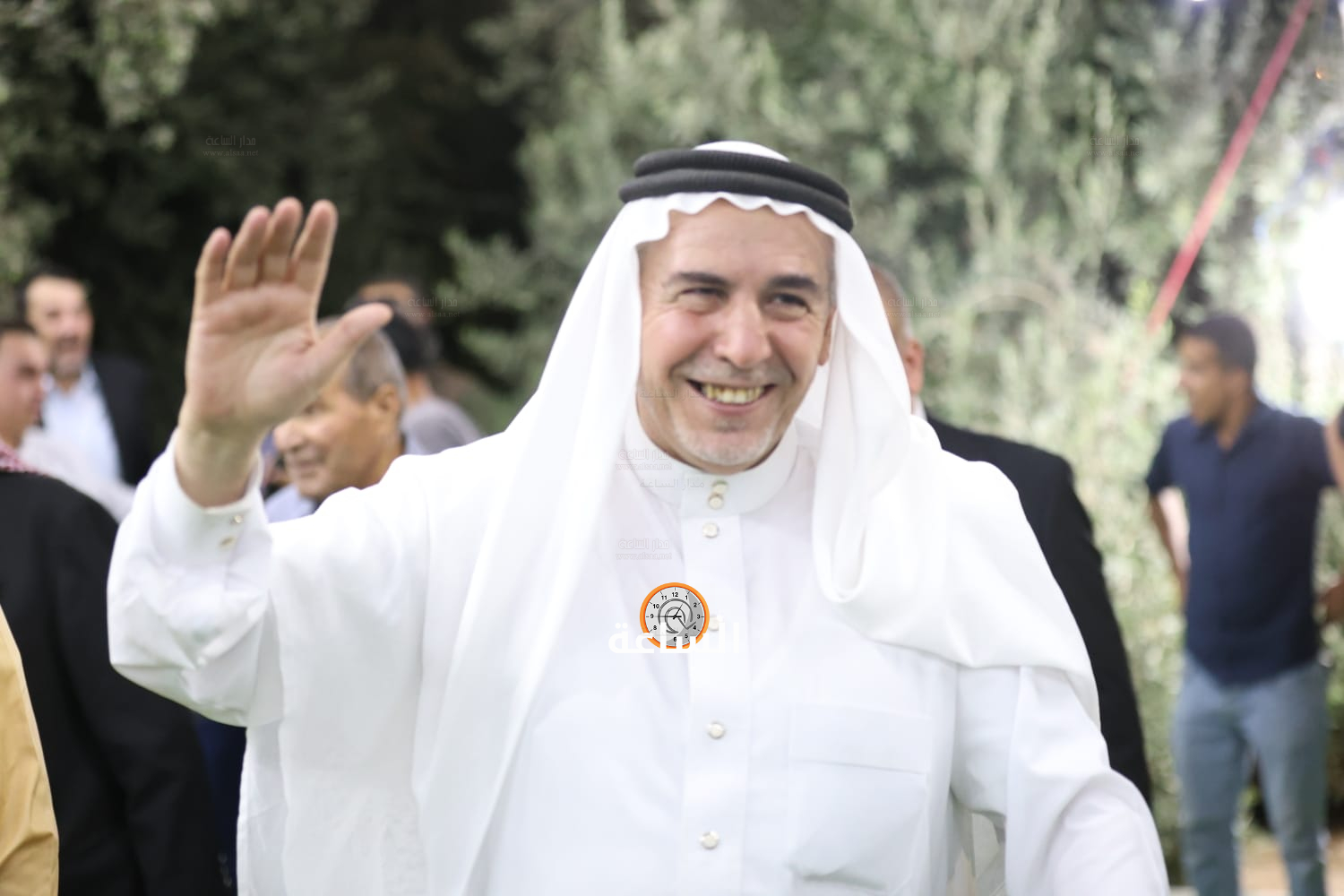Madar Al-Saa Images 0.4219276697144675