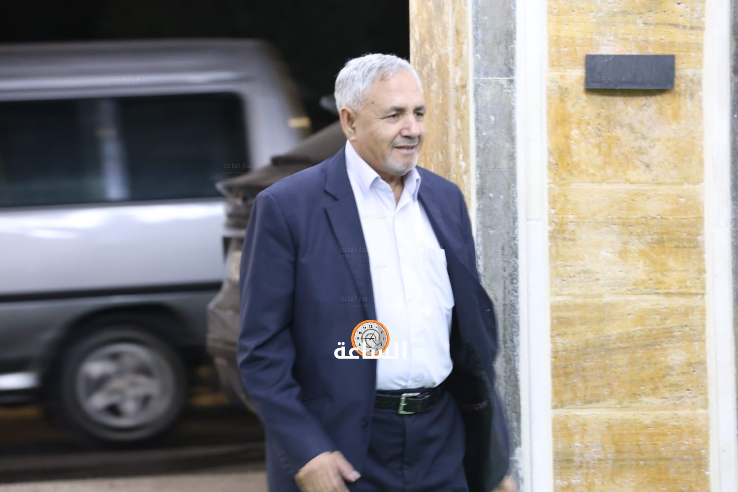 Madar Al-Saa Images 0.8969005904365581