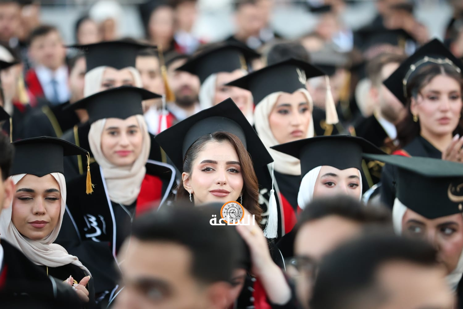 Madar Al-Saa Images 0.8953046371684265