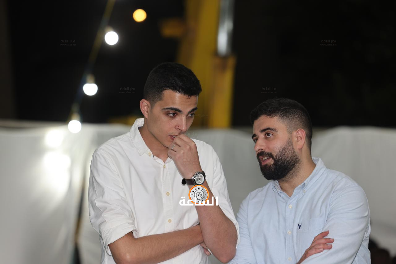 Madar Al-Saa Images 0.22116734094305024