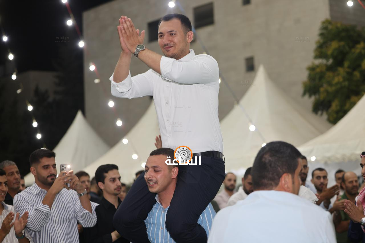 Madar Al-Saa Images 0.8283304576231199