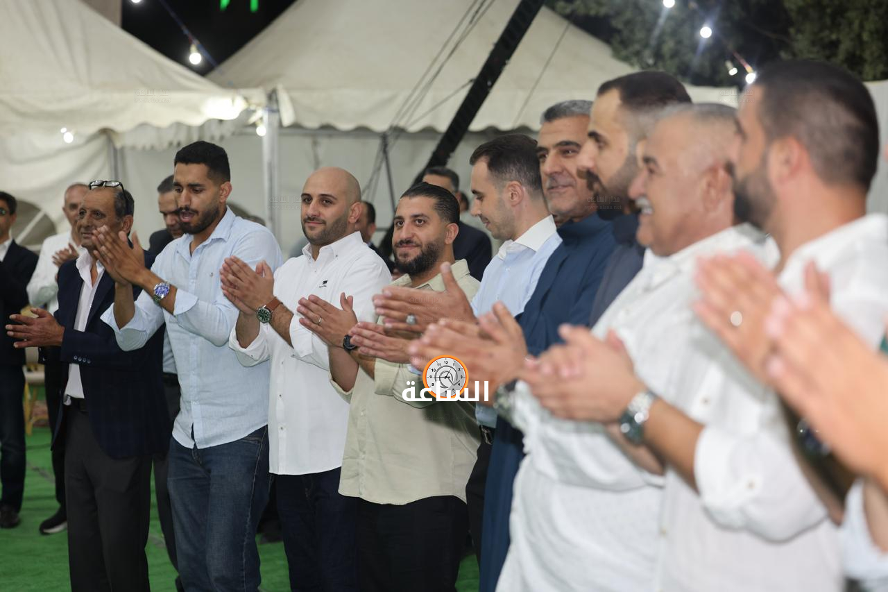 Madar Al-Saa Images 0.7645342191400079